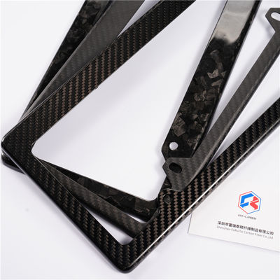 Benutzerdefinierte Karbonfaser-Lizenzplatte Rahmen Weiß Schwarz Twill Glanz Luxus Benutzerdefiniert 32*16