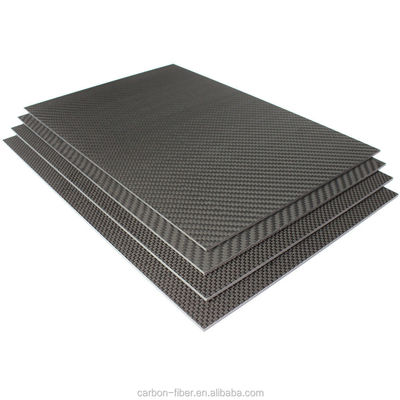 Leichtes Gewicht Kohlenstofffaserplattenblatt Wand 1mm 2mm 10mm Für UAV Drohne 48 X 96 4 X8