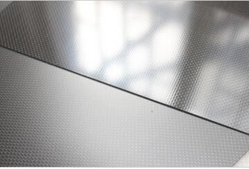 Leichtes Gewicht und hohe Festigkeit 600*600mm 3K Plain Matte Carbon Fiber Sheet
